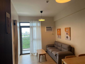 NEAR MOA 1BR 3 pax Unit beside Okada